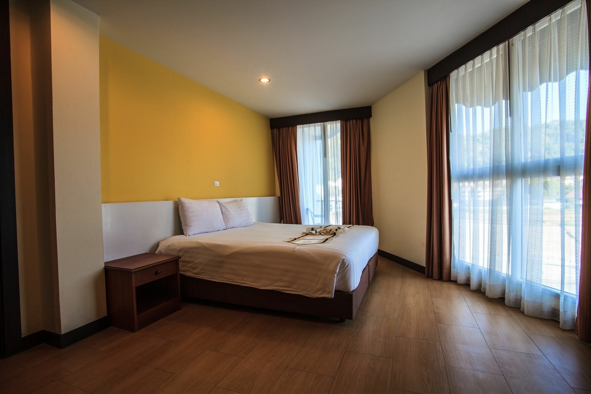 Paksaa Boutique Hotel Patong Экстерьер фото
